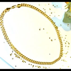 Men’s Cuban Link chain